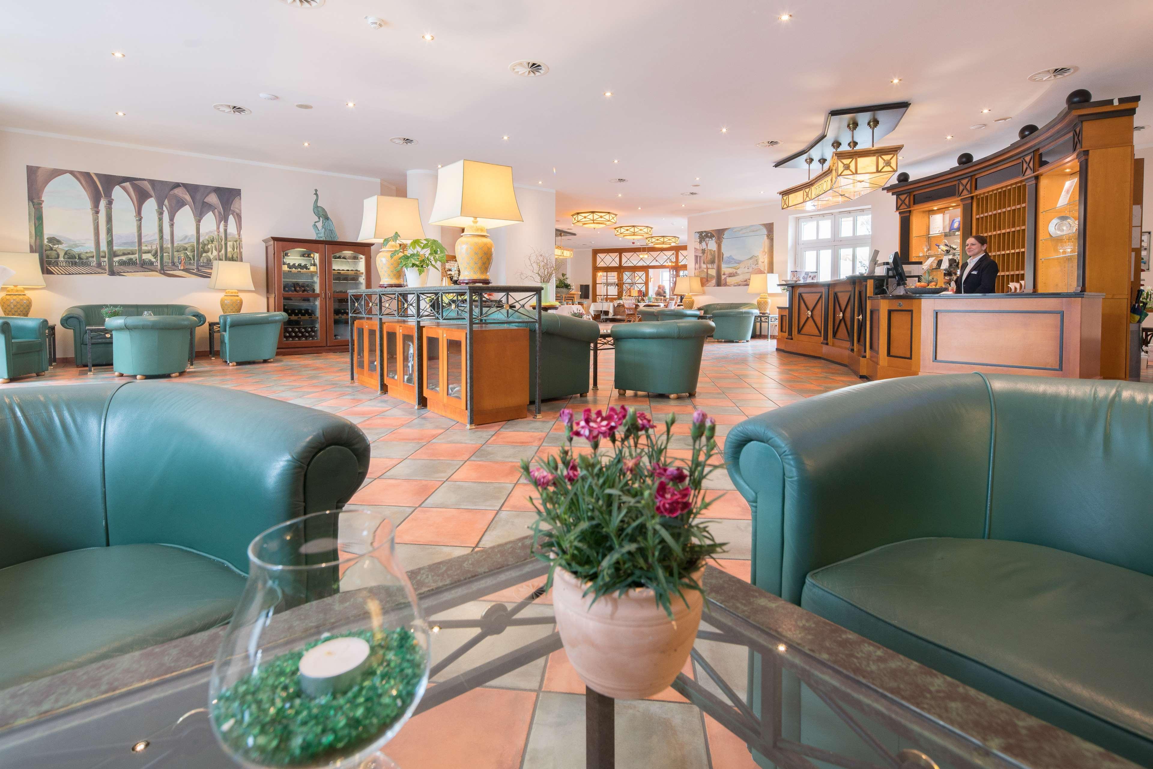 Best Western Wein- Und Parkhotel Nierstein Bagian luar foto