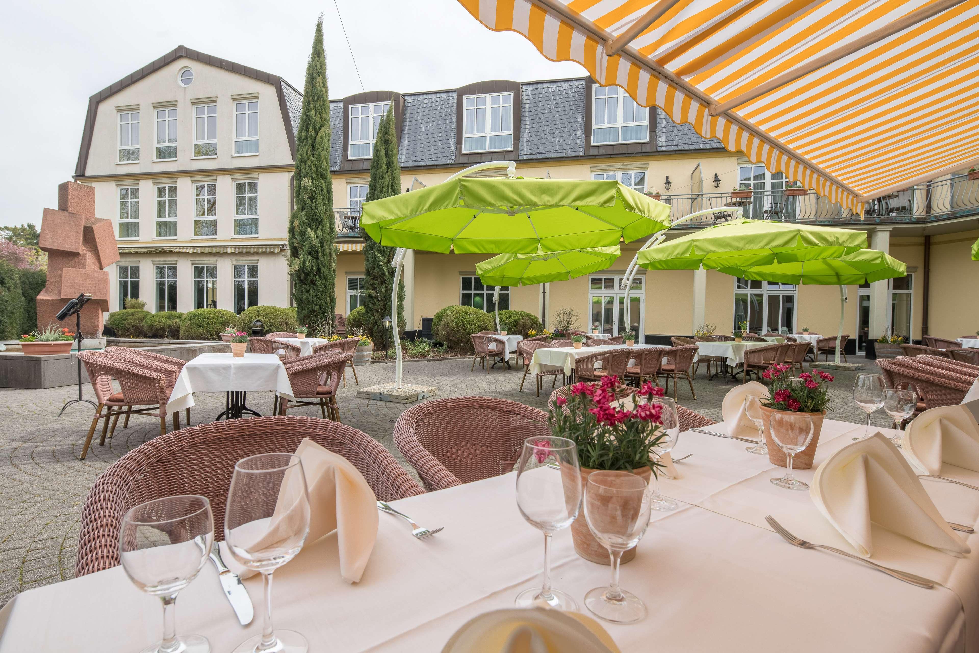 Best Western Wein- Und Parkhotel Nierstein Bagian luar foto