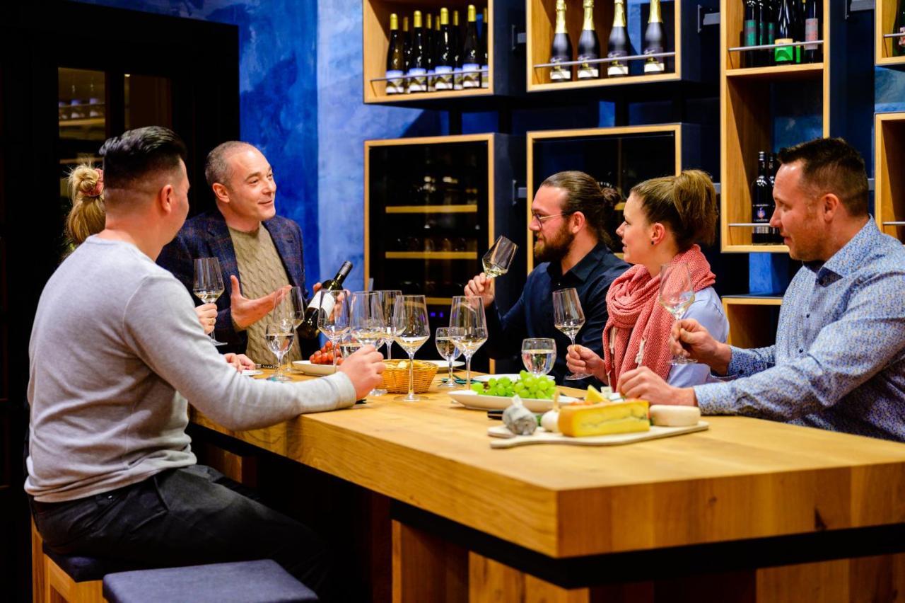 Best Western Wein- Und Parkhotel Nierstein Bagian luar foto
