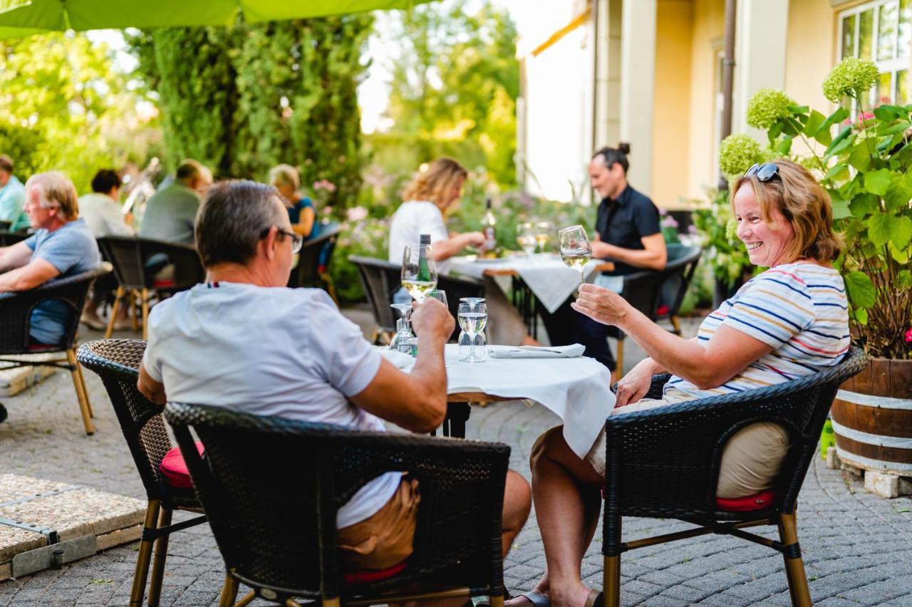 Best Western Wein- Und Parkhotel Nierstein Bagian luar foto