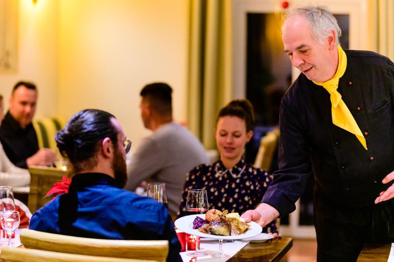 Best Western Wein- Und Parkhotel Nierstein Bagian luar foto