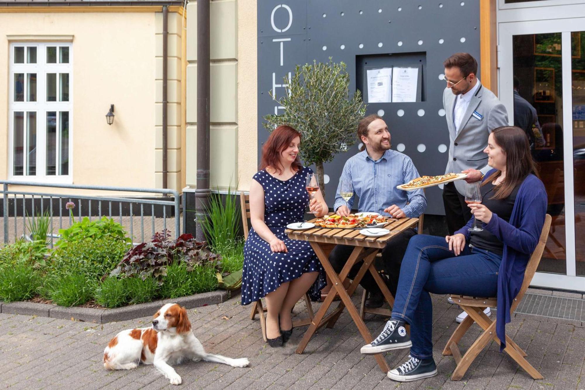 Best Western Wein- Und Parkhotel Nierstein Bagian luar foto