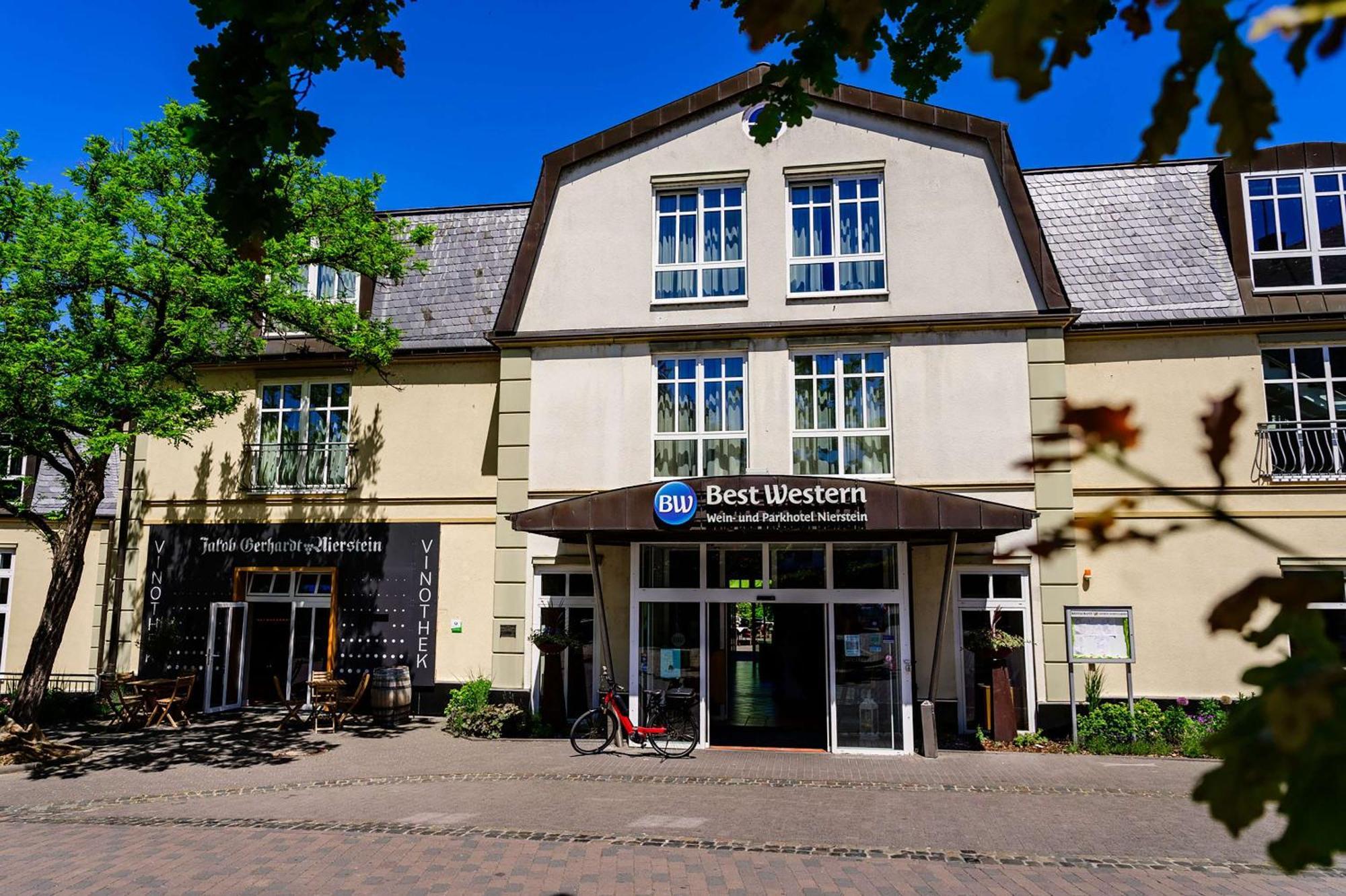 Best Western Wein- Und Parkhotel Nierstein Bagian luar foto